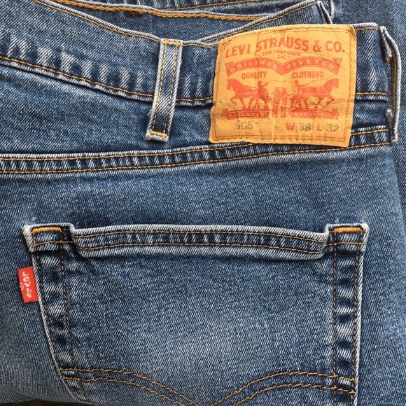 Levi’s 505 Straight Leg High Rise Plus Size Jeans - Picture 6 of 7